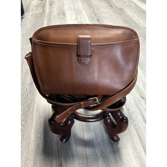 Coach Handbags - USA VINTAGE COACH SHOULDER CROSSBODY BAG BRASS ZIPPED BROWN LEATHER STRAP ADJUST